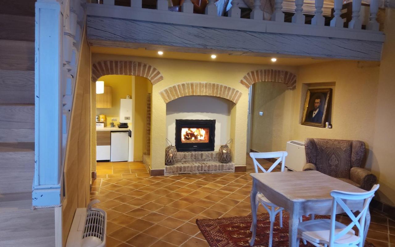 Antica Villa Cuneo- Guest House - "B&B E Non Un Hotel A Cuneo" Eksteriør bilde