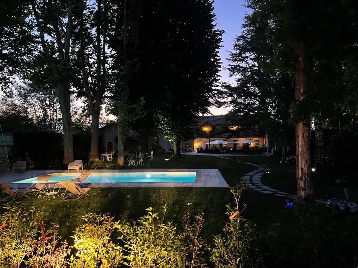 Antica Villa Cuneo- Guest House - "B&B E Non Un Hotel A Cuneo" Eksteriør bilde