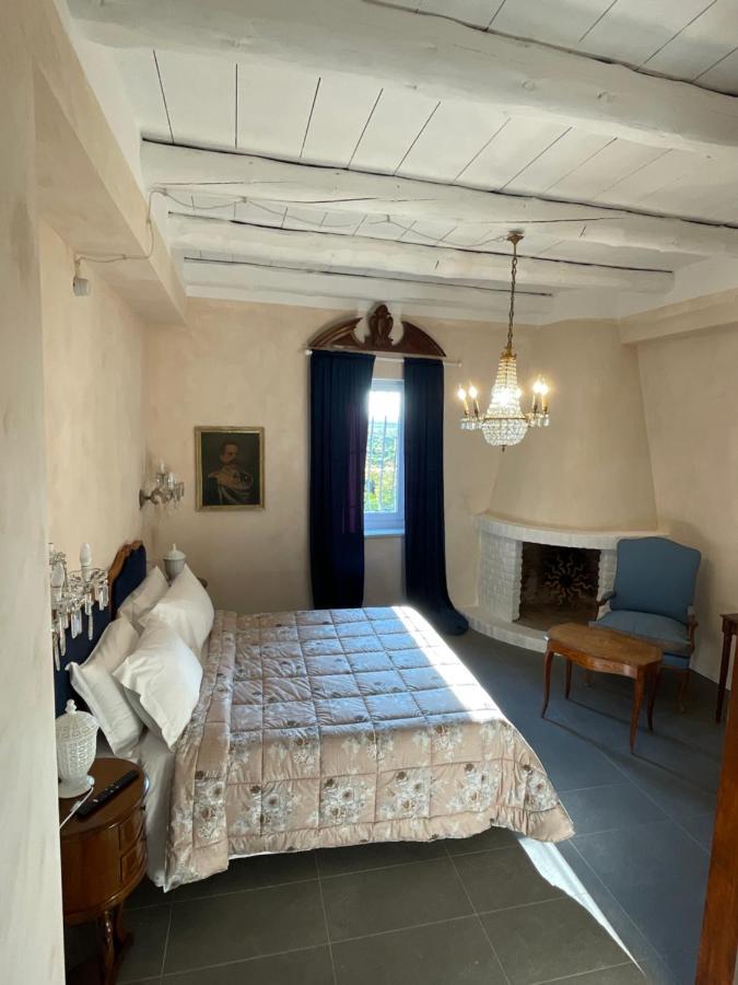 Antica Villa Cuneo- Guest House - "B&B E Non Un Hotel A Cuneo" Eksteriør bilde