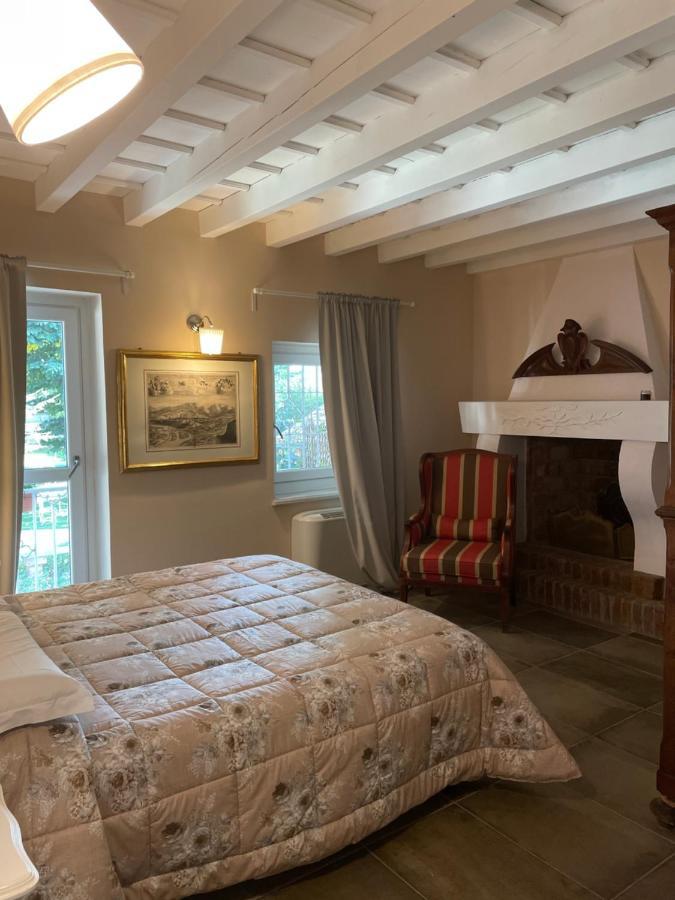 Antica Villa Cuneo- Guest House - "B&B E Non Un Hotel A Cuneo" Eksteriør bilde
