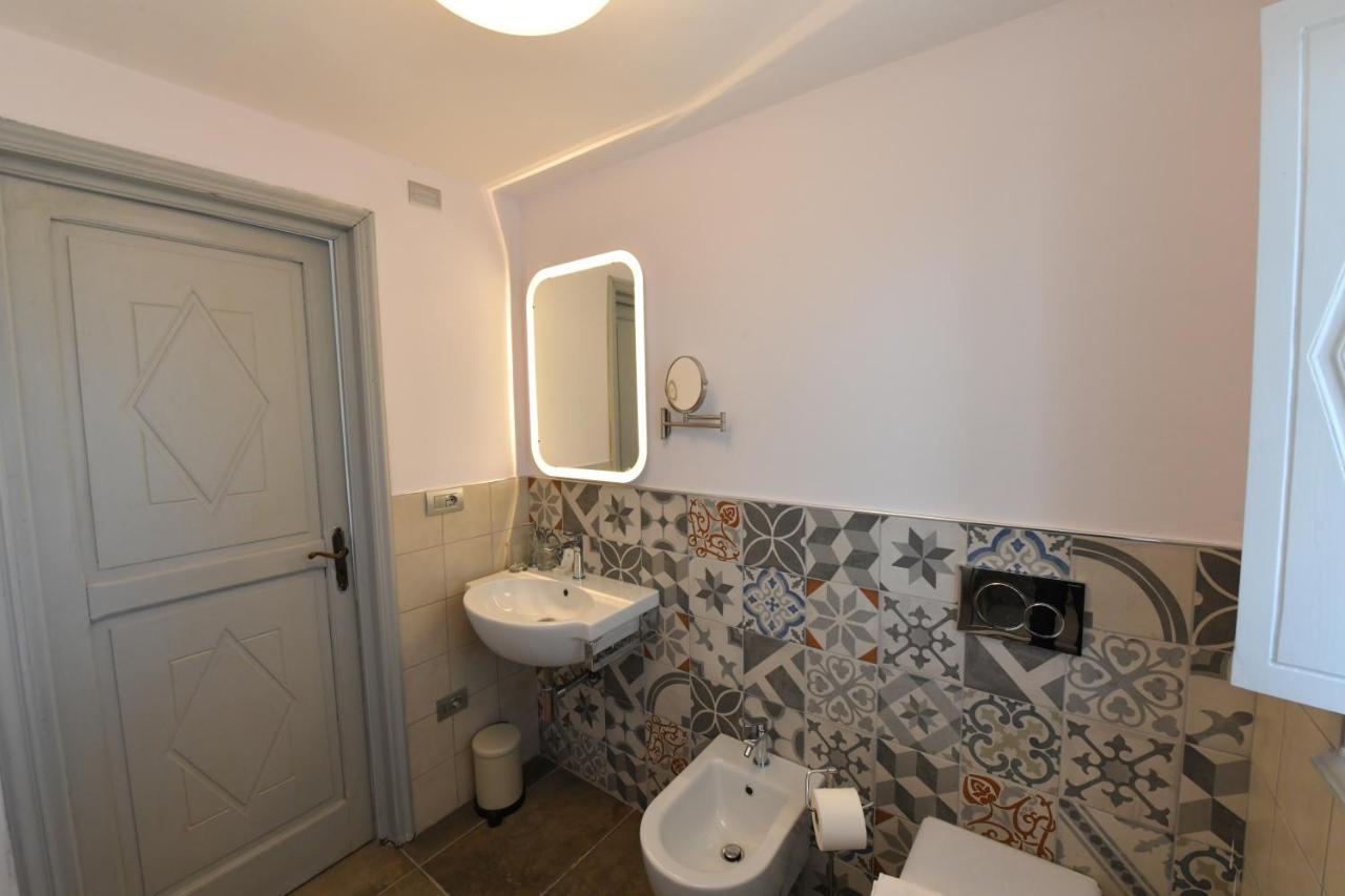 Antica Villa Cuneo- Guest House - "B&B E Non Un Hotel A Cuneo" Eksteriør bilde